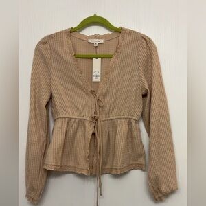 Francesca's Collections Beige Knit Tie-Front Peplum Blouse